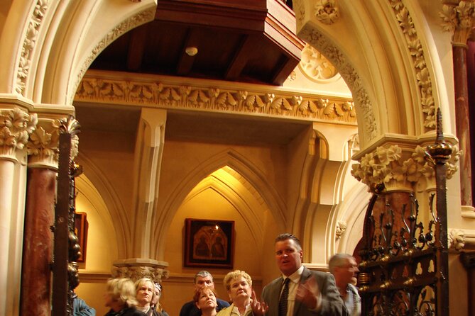 1.5-hour Oxford City and University Walking Tour - Group Size, Listening Conditions, And Guide Styles