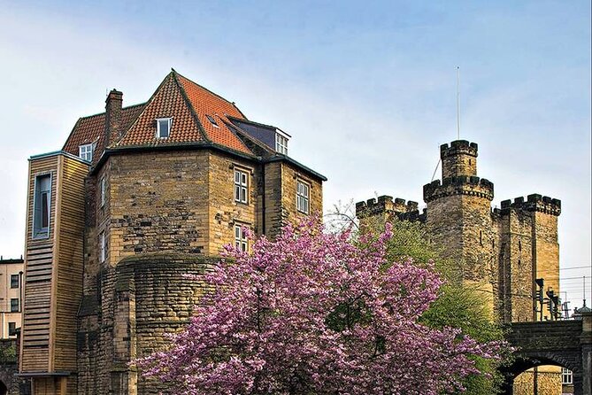1-Hour and a Half Walking Guided Tour in Medieval Newcastle - Stop 2: The Newcastle Town Wall and Hotspur-style drama