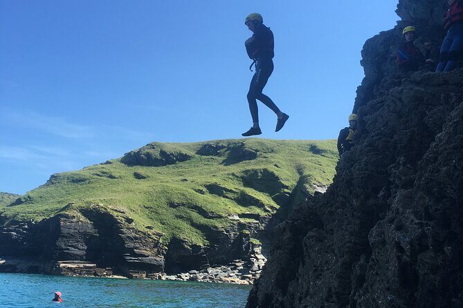 2-Hour Coasteering Adventure Near Bude - Getting kitted up at Bossiney: what to wear and why it matters