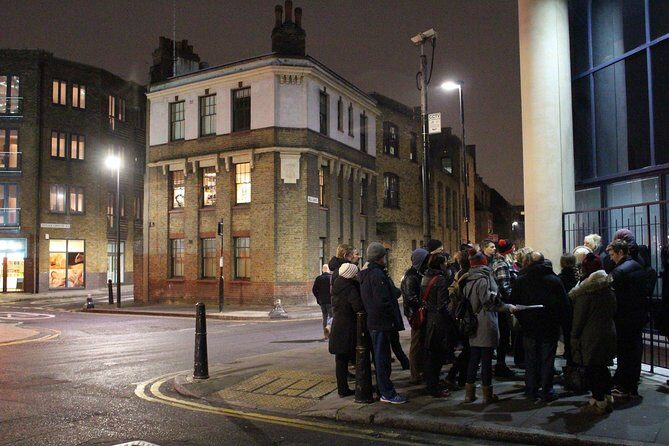 2-Hour Jack the Ripper Small Group Walking Tour in London - Meeting at Liverpool Street, then heading straight into 1888 East London