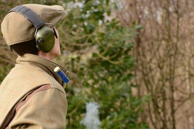 25 Shot Clay Shooting Experience - Guns and targets: choosing a package that fits your level