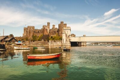 3-Day North Wales & Chester Tour from Manchester Incl Admissions - Day 2: Betws-y-Coed gateway to Snowdonia, plus Harlech’s sea-battered strength