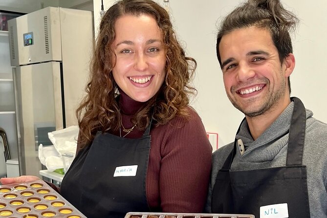 3 Hour Chocolate Making Experience in The Mayford business centre - Who this chocolate workshop is best for