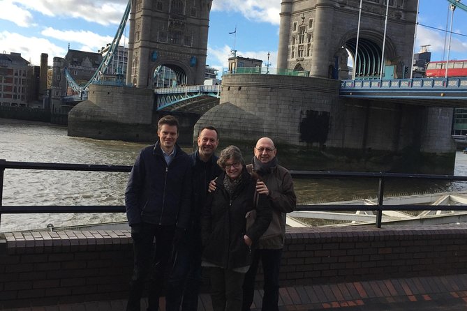 6 hour London Private Tour, with your own Black Cab Tour Guide - Buckingham Palace to St James’s Palace: monarchy sights without the hassle