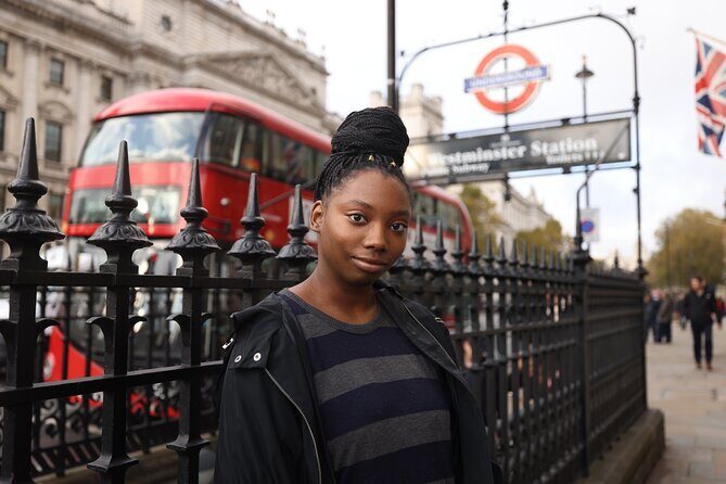 60-Minute Private Photoshoot Tour near Bigben and London Eye - London Eye Stop on Westminster Bridge: Iconic Framing Without the Rush