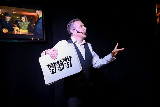 90 Minute Family Close-Up Magic and illusionism Show in Blackpool - Entering the venue and finding the show fast in central Blackpool