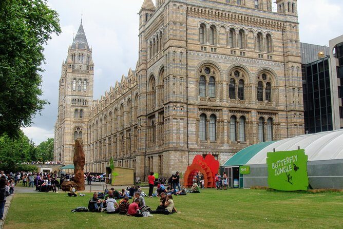 A Day at the Museum - Natural History Museum London - Why this 3-hour Natural History Museum plan actually works