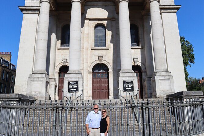 A Private VIP Jack the Ripper Black Cab Tour - Price and VIP logistics for a group of up to six