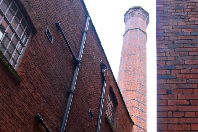A Taste of Manchester's Cottonopolis with Meals, Drinks and Guide - Timing, meeting point, and how the walk flows
