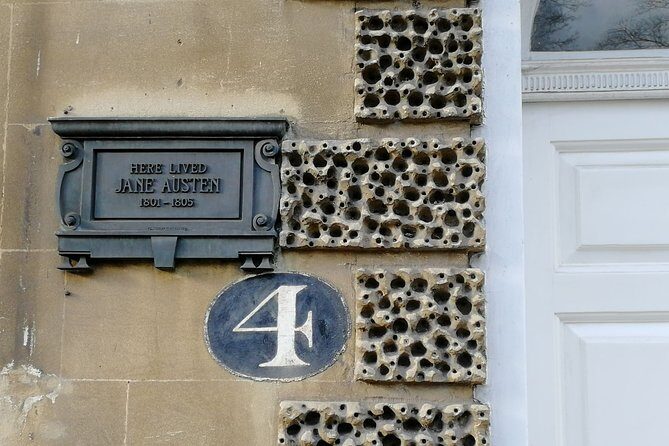 Afternoon Bath City Tour - Private tour from Bristol with a local guide - The Circus and Royal Crescent: Georgian showpieces in compact doses