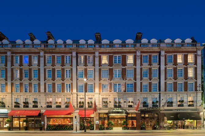 Afternoon Tea at The Rubens at the Palace, Buckingham Palace - Champagne upgrade: fun add-on, worth checking your booking details