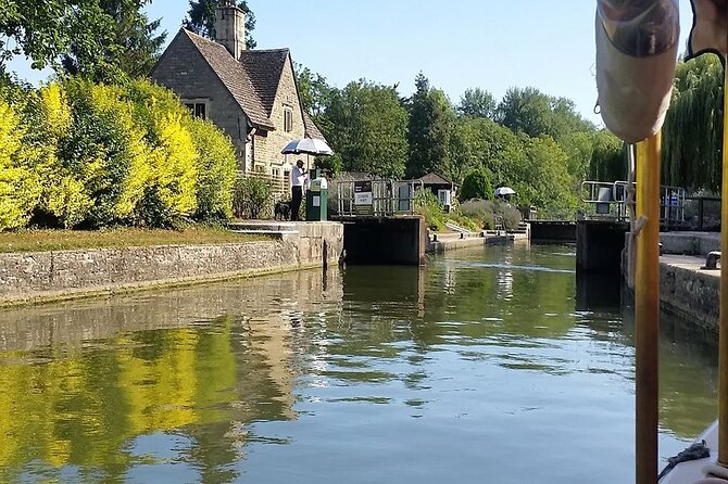 Afternoon Tea Sightseeing River Cruise in Oxford - Guide Energy and Small-Group Feel: What “Personalised” Means Here