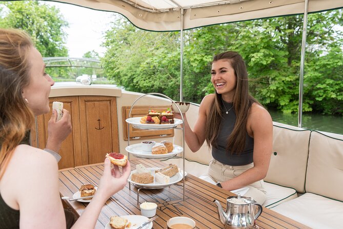 Afternoon Tea Sightseeing River Cruise in Oxford - The Downstream Route: Regatta Course to Christ Church Meadows