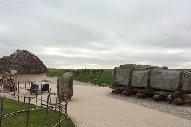 Afternoon Trip London to Stonehenge in a Private Vehicle - Your 2-hour visit: self-guided, paced right, and built for wandering