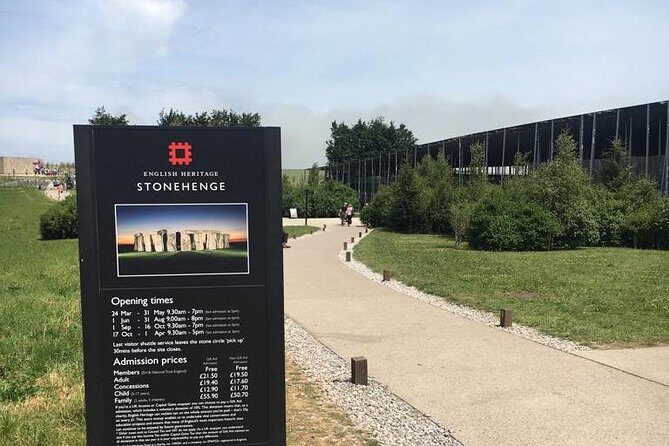 Afternoon Trip London to Stonehenge in a Private Vehicle - Hotel pickup zones and timing: what to watch before you book
