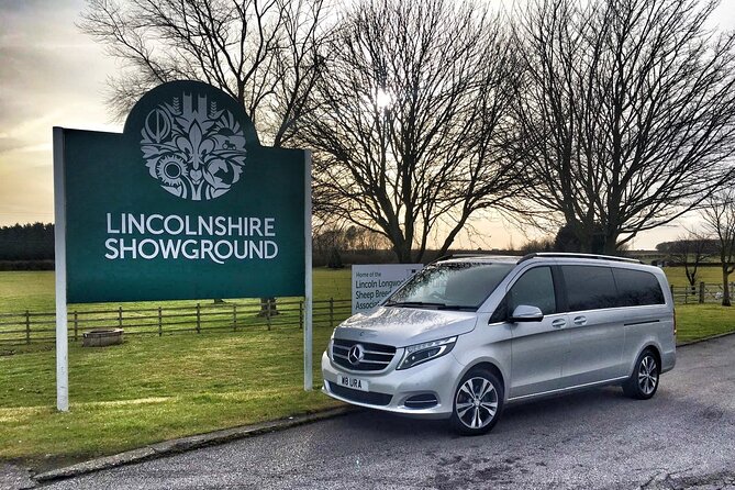 Airport Taxi Service | Lincolnshire to London Heathrow Airport - Luxury Chauffeurs: Punctual, Polite, and Calm in Traffic