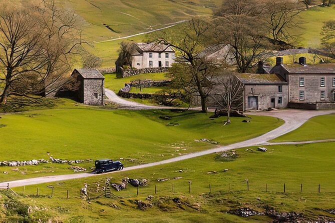 "All Creatures Great and Small" Tour from the Lake District - The Yorkshire Dales National Park stop: where the show turns into real roads