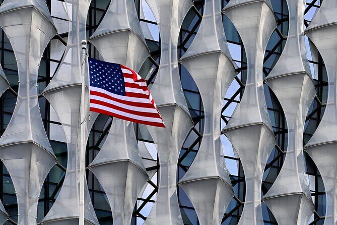 American Heritage in London 4 Hour Private Tour in a Black Cab - The Mayflower Pub: Where the Pilgrims Left for America
