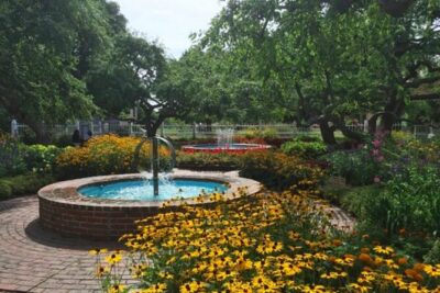 An Epic Scavenger Hunt: Pretty Portsmouth - The Route: What You’ll Hit at Moffatt-Ladd House & Garden, The Music Hall, and Prescott Park