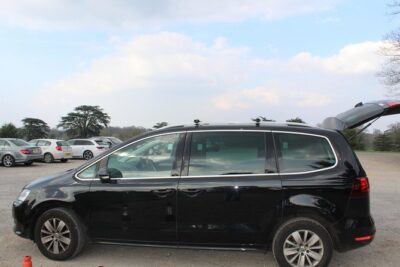 Arrival, Departure or Round Trip Private Transfer: Central London to Southampton Cruise Port - How the London Pickup Works (Arrival Hall or Street Side)