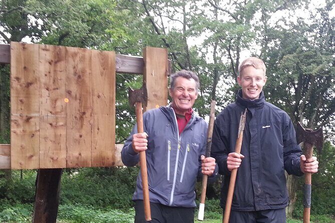Axe Throwing Session - One Hour - Who this is best for (and who should think twice)