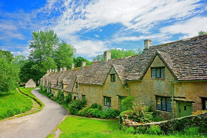Bath and Cotswolds Guided Tour from London - Morning Start in London: The 8:30 AM Timing Trick