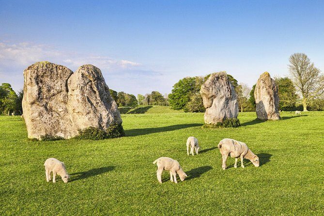 Bath, Avebury and Lacock Village Small-Group Day Tour from London - Bath: The Roman Baths, Bath Abbey, and 2 Hours to Do It Your Way