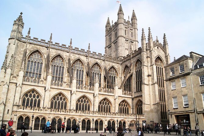 Bath Private Family Tour With Bath University Guide - Stop 2: Pulteney Bridge—short stop, big payoff photos