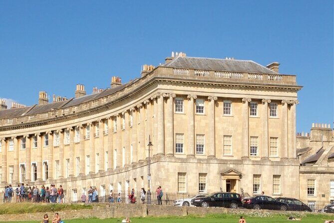 BATH: Private Walking Tour | Blue Badge Guide, 2h, £225 per group - The Circus: history you can see in the geometry