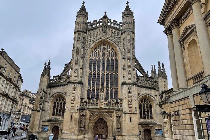 Bath Public Walking Tour including Bath Abbey - Pace, Groups, and the Hills Reality Check