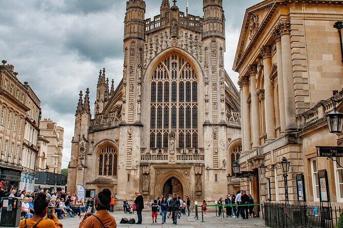 Bath Tour App, Hidden Gems Game and Big Britain Quiz (1 Day Pass) UK - Points, the Big Britain Quiz, and the Travel League Fun Factor