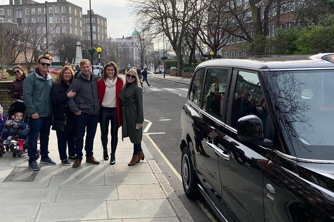 Beatles Fab 4 London Taxi Tour - The guide factor: live commentary, era music, and personal storytelling