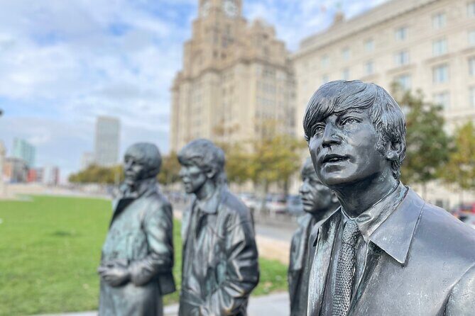 Beatles Guided Walking Tour in Liverpool - Why this 2 hours 15 minutes works in real life