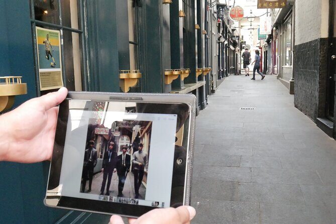Beatles London Walking Tour of Soho and Apple Studios - What you’ll spot in Soho (and why it matters)