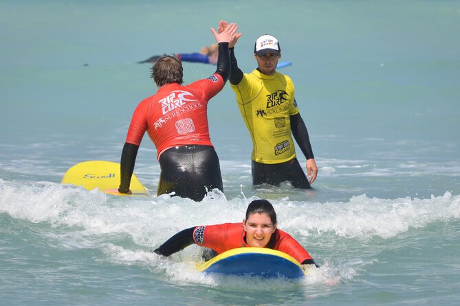 Beginner Surf Lesson in Newquay, Cornwall - What to bring (and what you can leave to someone else)