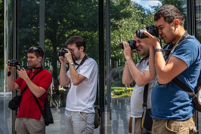 Beginners Photography Course - Small Group Workshop - Stop 3: Tower of London for lens choices, shutter speed, and framing