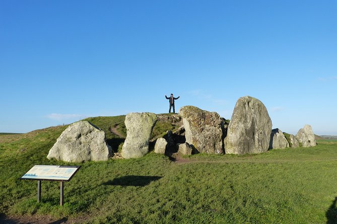 Bespoke private tours of Stonehenge and Avebury by car with local guide - Who this private tour suits best (and what you trade off)