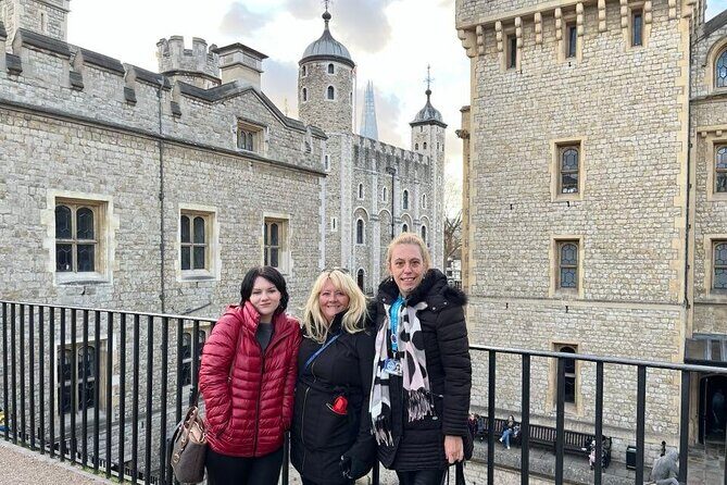 Best of London Tour: Tower of London and Churchill War Rooms - Tower Bridge photo time at Tower Wharf
