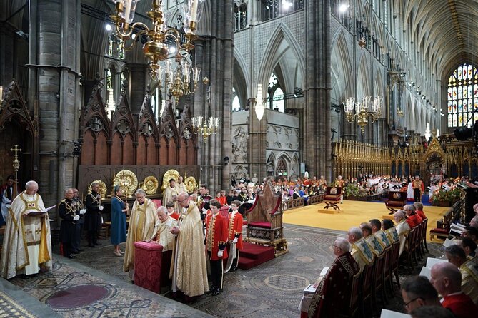 Best of Westminster Abbey with Upper Gallery & Buckingham Palace - Optional Changing of the Guard upgrade: worth it if you time it right