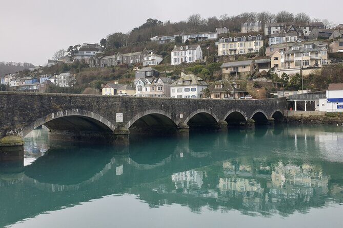 Beyond Paradise TV Show Locations Tour - East Looe Beach: photo time plus real southern Cornwall air