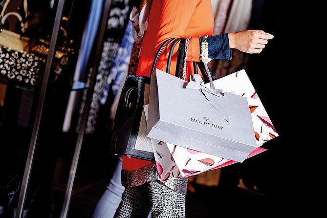 Bicester Village Shopping Trip from London with VIP Discount - Comfort Details: Wi‑Fi, USB Chargers, and a Smarter Day Rhythm