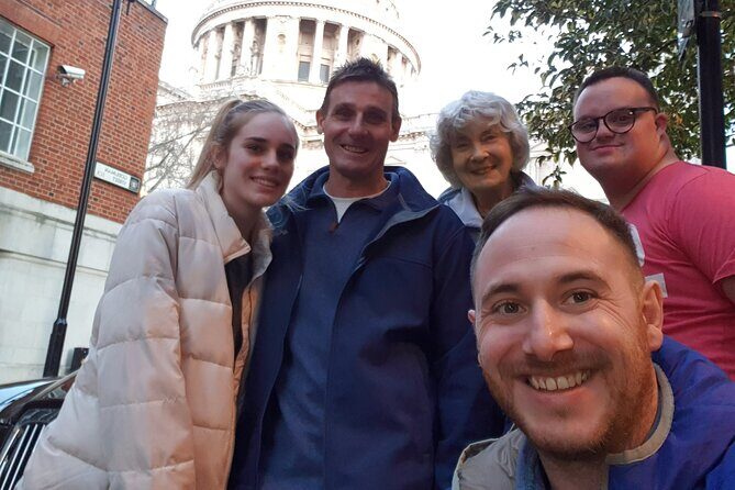 Billy's Black Cab Tour of London - Price and Time: When $391.74 Per Group Makes Sense