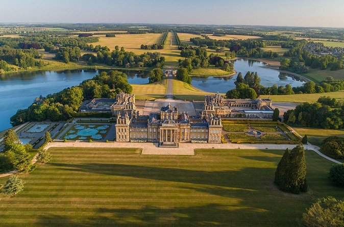 Blenheim Palace Admission Ticket - Inside the Palace: scale balanced by fine detail