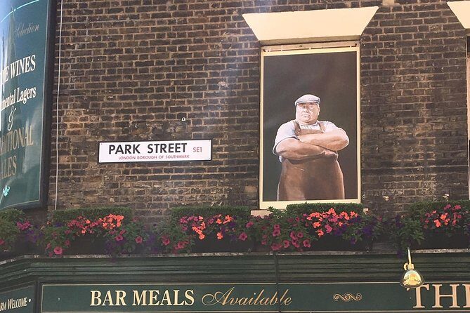 Borough Market and beyond - Borough Market: Food Heritage with Real Time Depth