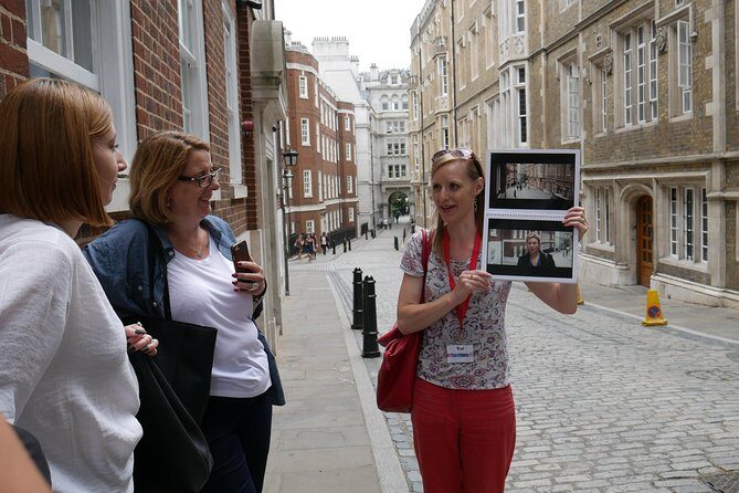 Bridget Jones Walking Tour of Locations - Price and timing: value for a focused 2-hour fan walk