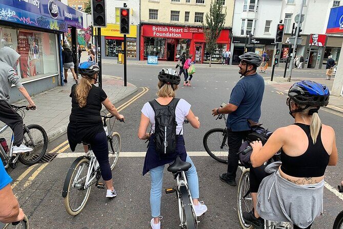 Brighton Coastal Tour - What’s included: bike + helmet + a guide who connects the dots