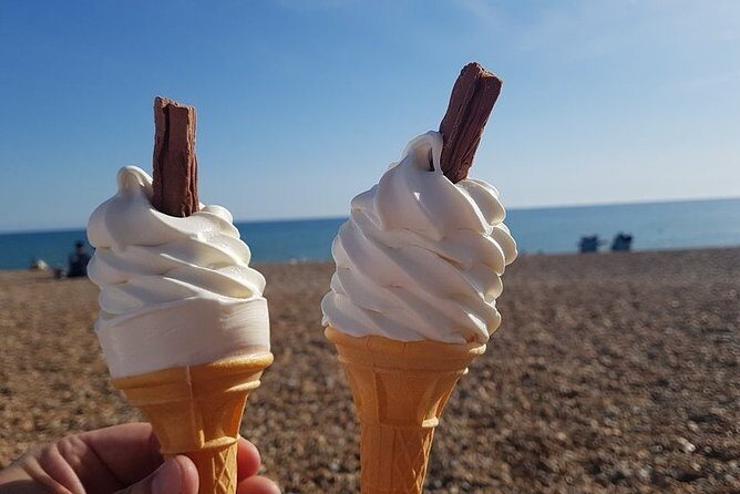 Brighton Coastal Tour - Practicalities: bikes, group size, and who should pick this