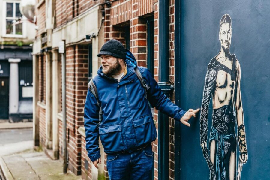 Bristol: Blackbeard to Banksy Guided Walking Tour - Key things you’ll notice on this tour
