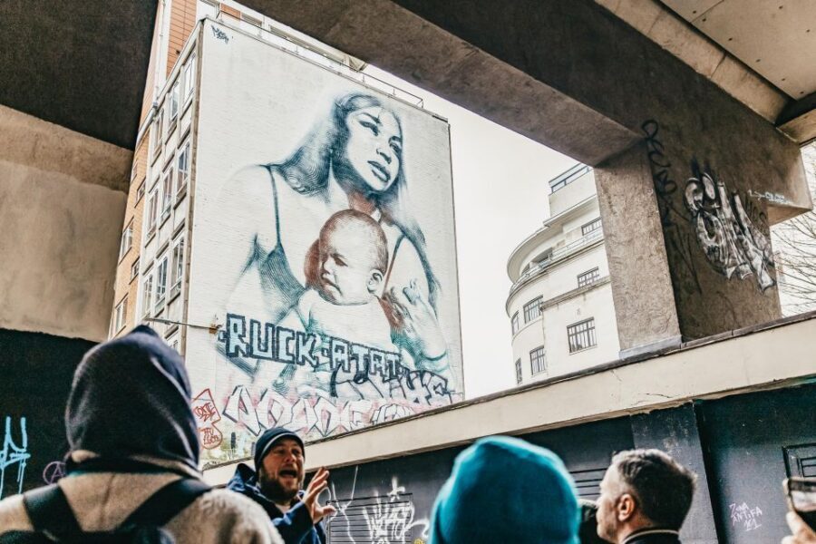 Bristol: Blackbeard to Banksy Guided Walking Tour - Learning Bristol’s wartime scars: blitz damage on your route
