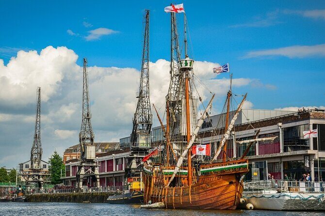 Bristol Quest: Self Guided City Walk & Immersive Treasure Hunt - Who This Bristol Quest Fits Best (Couples, Families, Schools, Teams)